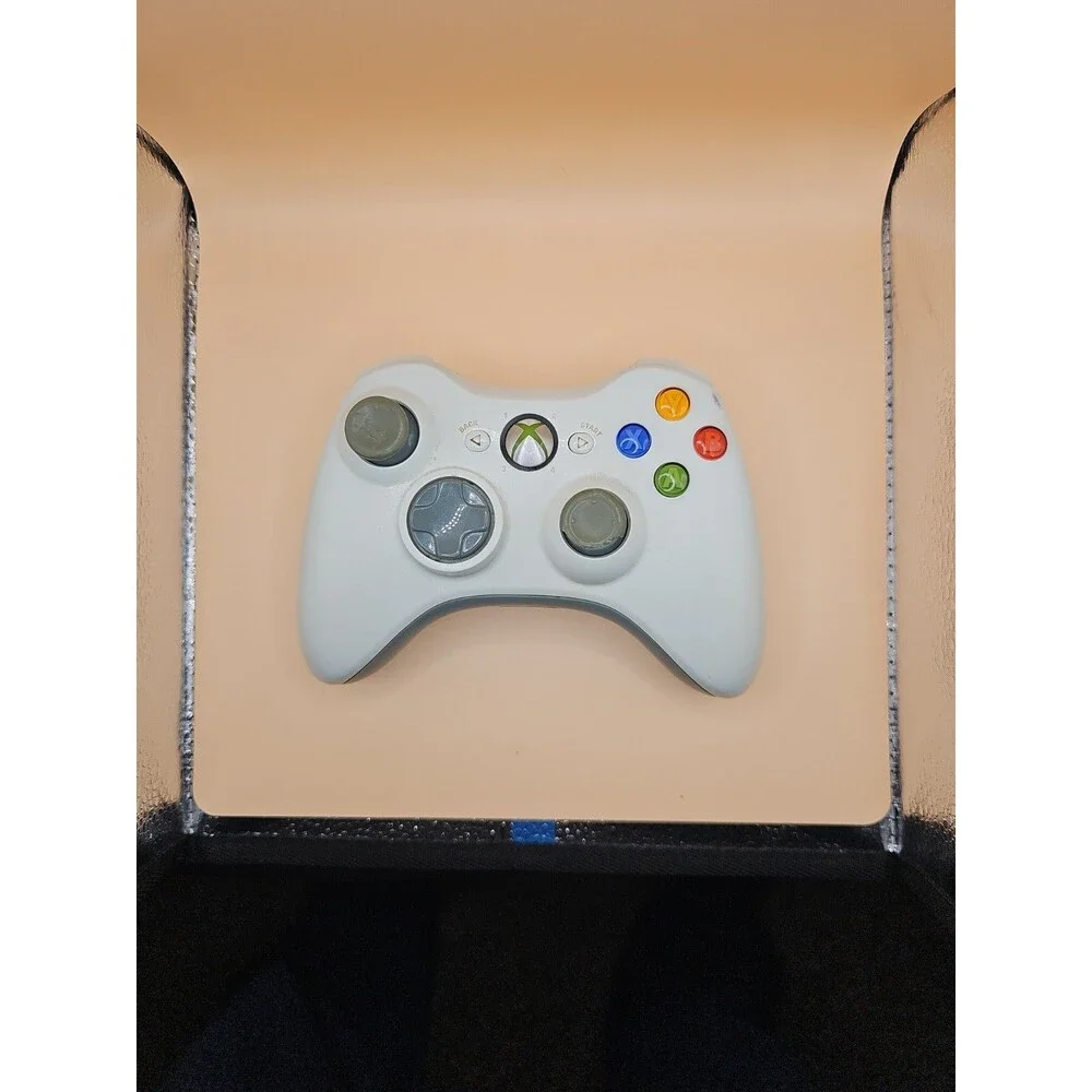 Microsoft B4F-00014 Xbox 360 Wireless Controller - White